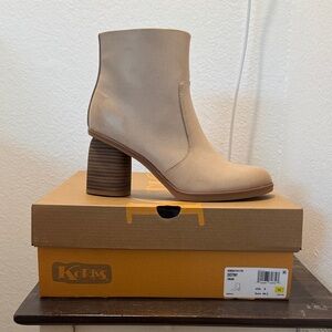 Korks Destiny Block Heel Bootie